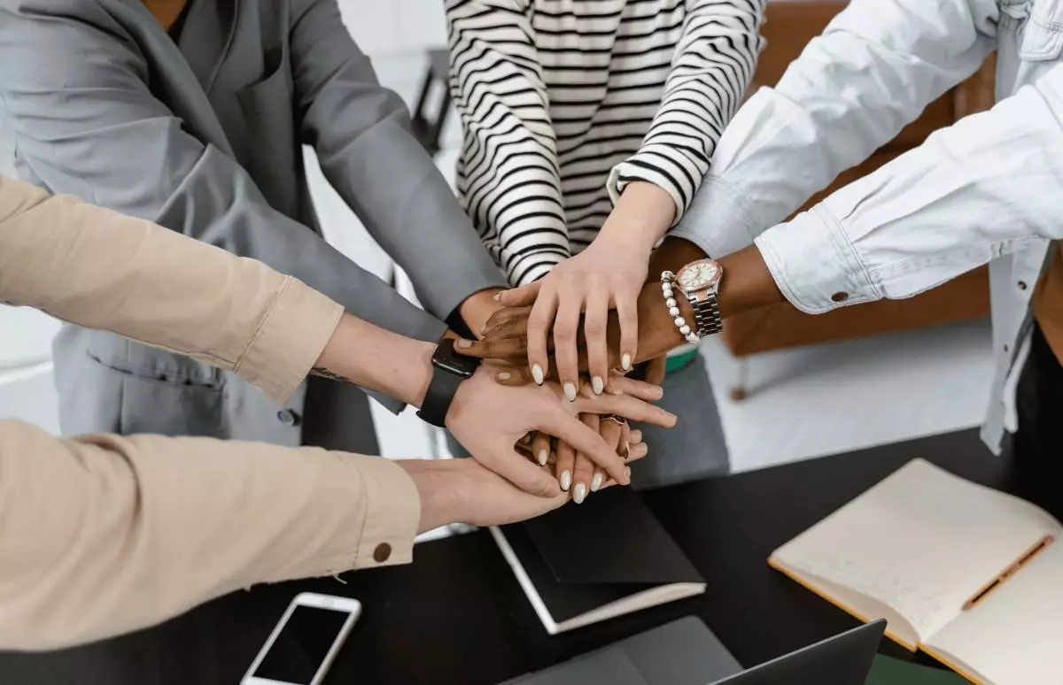 marketing support team - hire a marketing assistant