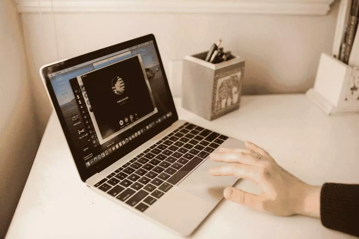 Simplify Your Marketing Tasks Assistant scheduling marketing tasks
