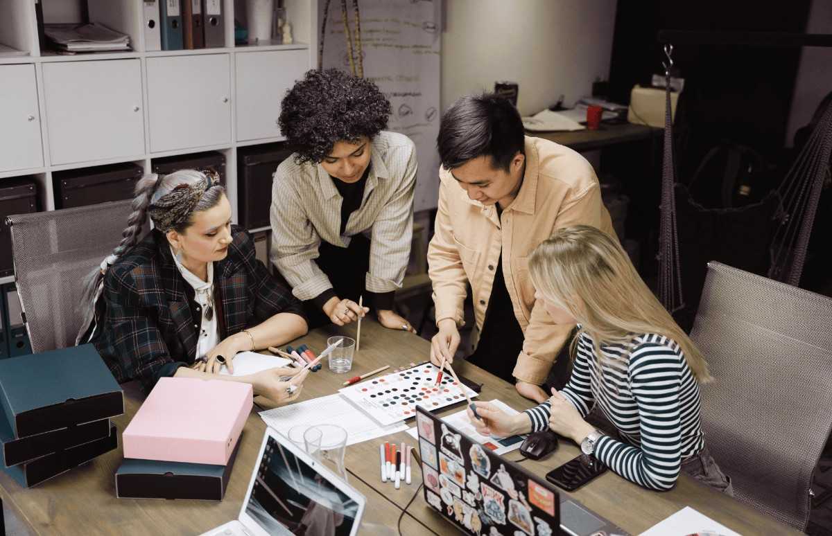 Helping busy teams stay on top of marketing - hire a marketing assistant